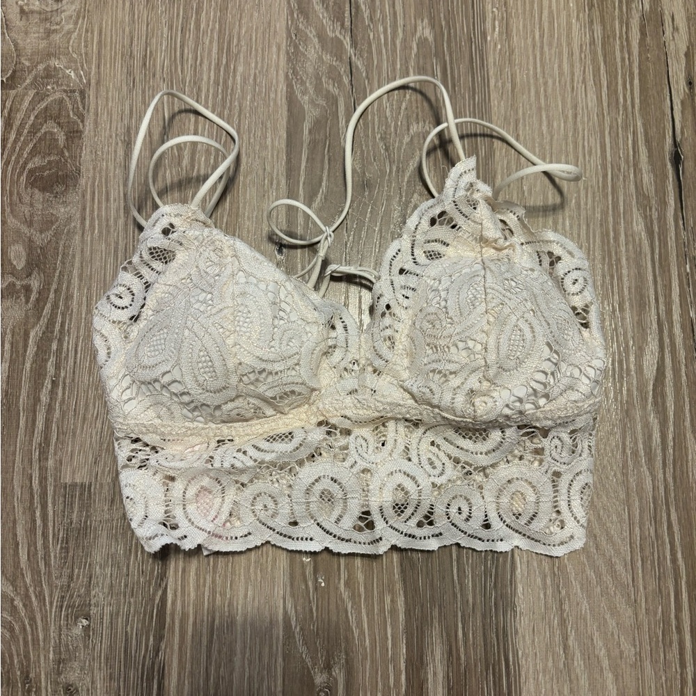 Victoria’s Secret Lace Bralette in Cream